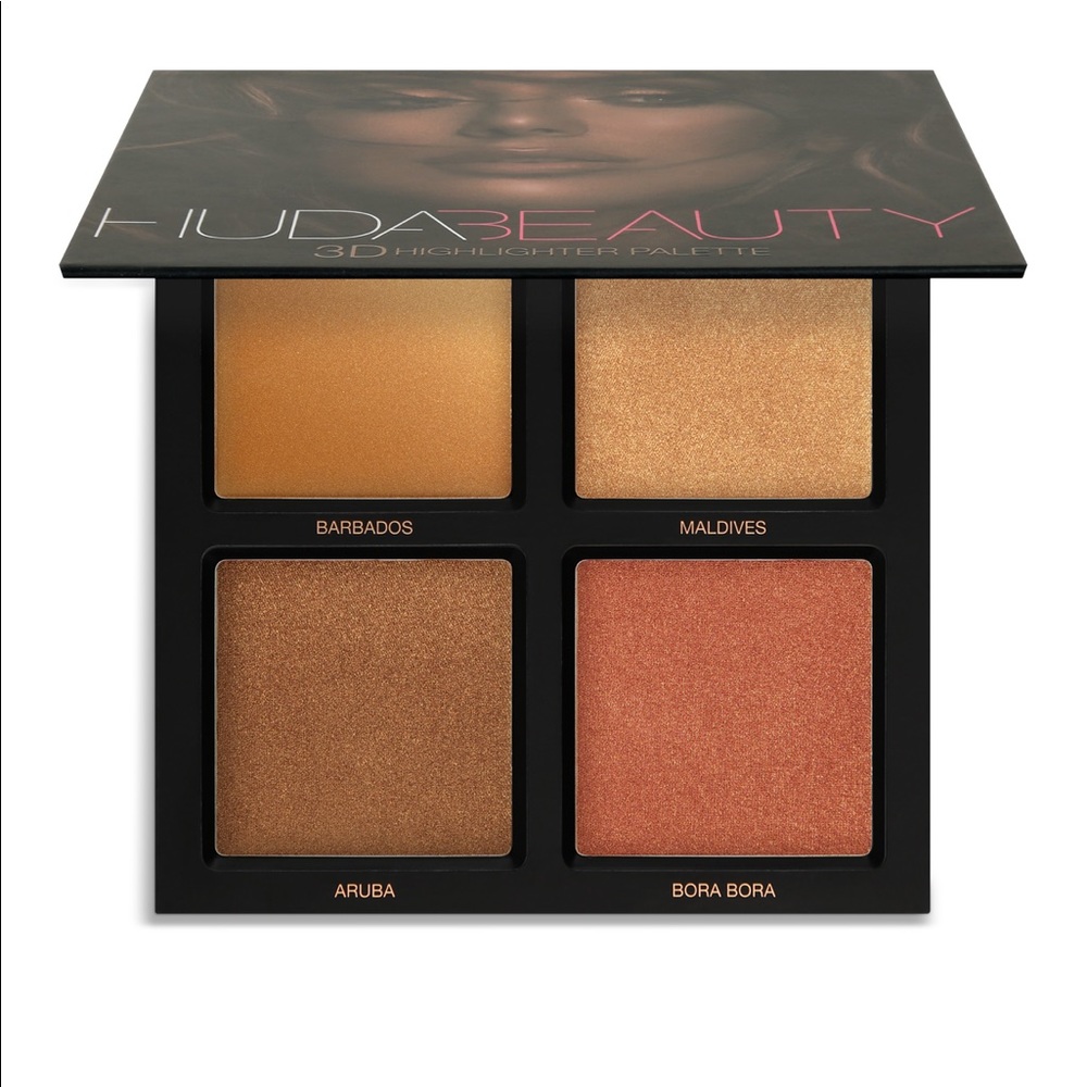 NEW✨ Huda Beauty 3D Color Palatte